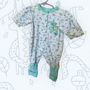 Infant Snugabye Convert-a-foot One Piece Sleeper Newborn Green Yellow Bugs